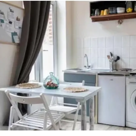 Apartamento Entier 1 Piece Et Salle De Bain Lila