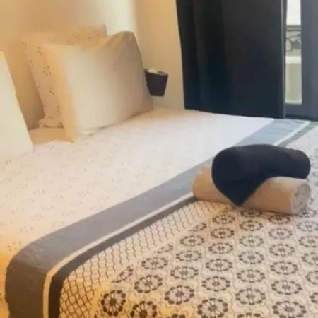 Lägenhet Entier 1 Piece Et Salle De Bain