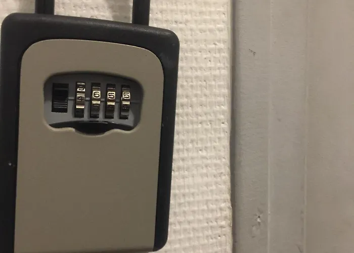 Entier 1 Piece Et Salle De Bain Appartement *